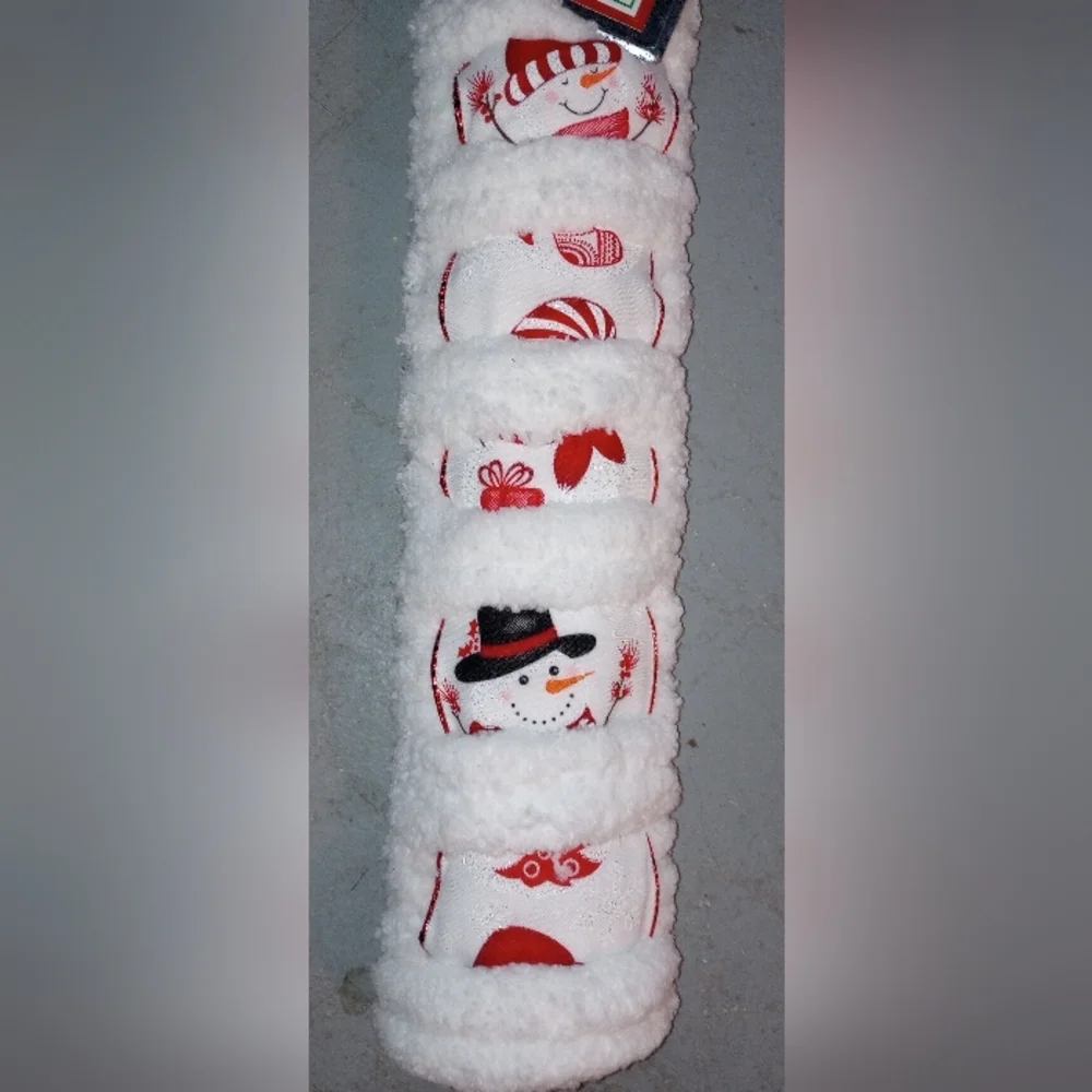 Festive White and Red Candy Cane Decor